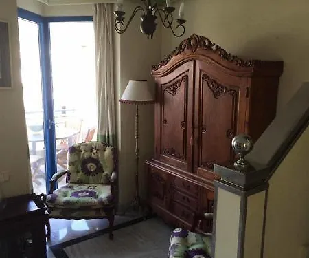 Serna Apartman *